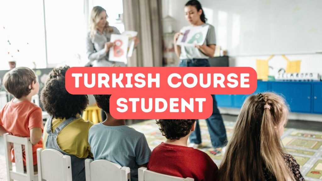 Étudiant de cours de turc